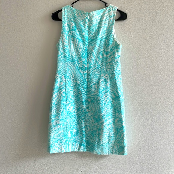Lilly Pulitzer women’s dress size 6 colors white and blue - Picture 2 of 3